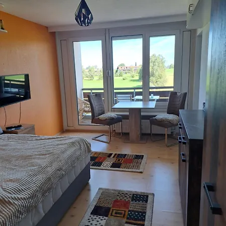 Ferienwohnung, Monteurwohnung *